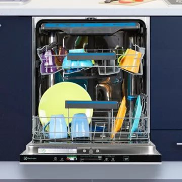 Lave vaisselle encastrable ELECTROLUX EEG48300L GlassCare