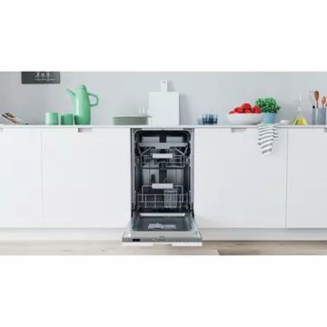 Lave vaisselle encastrable 							INDESIT				DSIO3T224CE