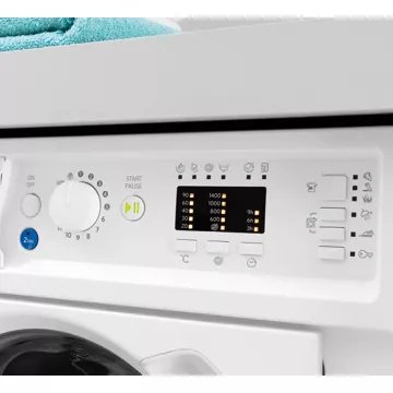 Lave linge hublot  encastrable 							INDESIT				BIWMIL91485EU